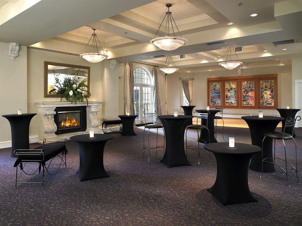 Union Bank Inn Edmonton Esterno foto