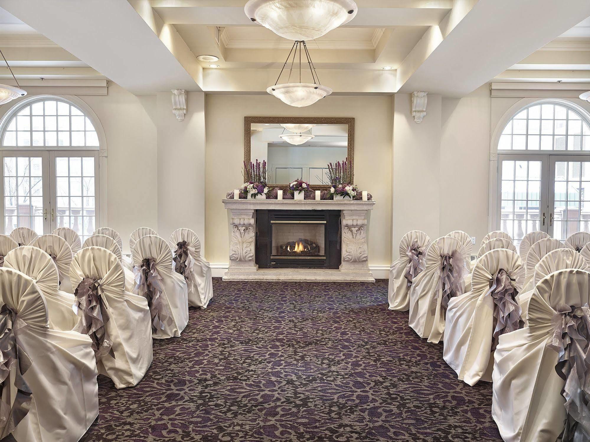 Union Bank Inn Edmonton Esterno foto