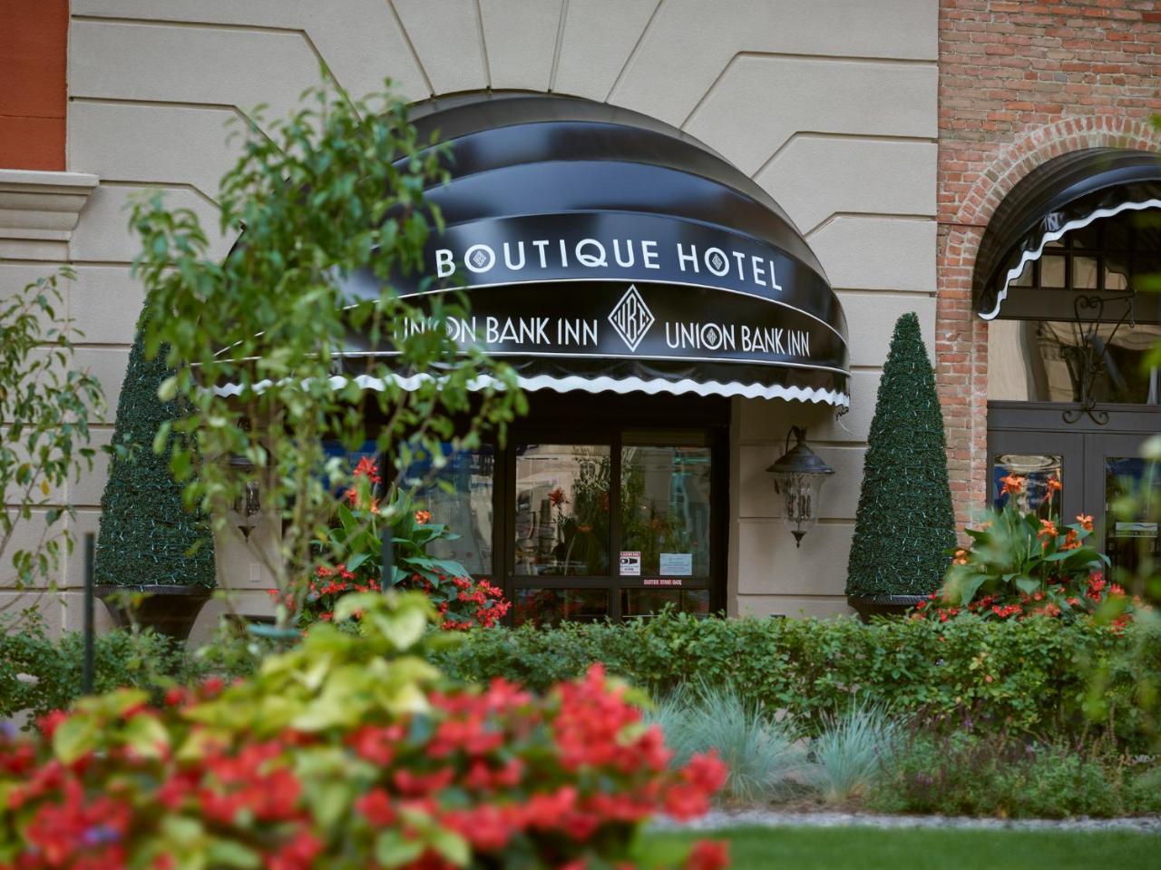 Union Bank Inn Edmonton Esterno foto